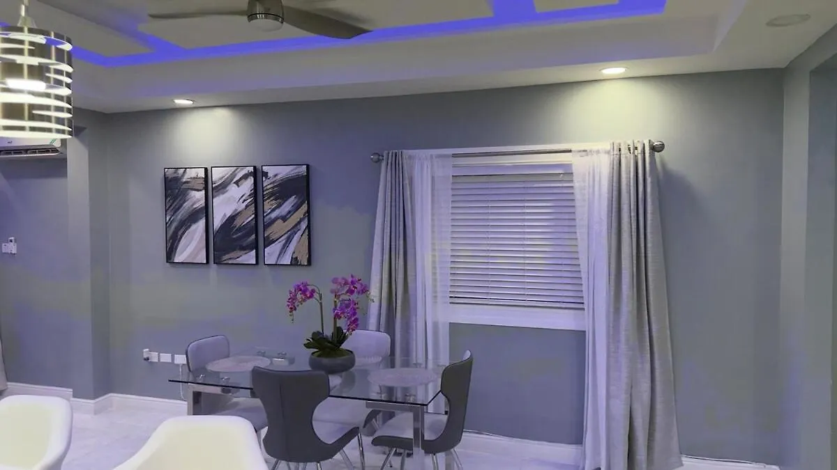 Vila Luxe Oasis Portmore